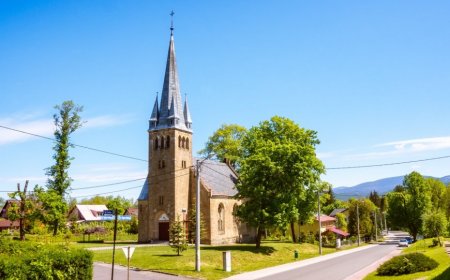 Międzylesie - dzwony kościoła p. w. św. Jana Pawła II