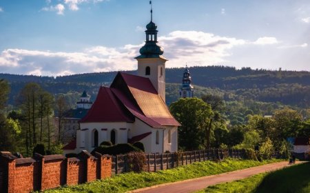 Międzylesie - dzwony kościoła p.w.  św. Barbary