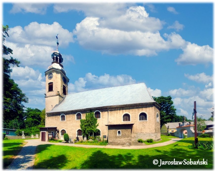 Domaszków - dzwony kościoła p. w. św. Mikołaja