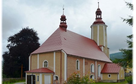 Bolesławów -dzwony kościoła  p. w. św. Józefa Oblubieńca