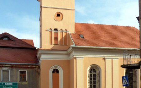 Bystrzyca Kłodzka – dzwony kościoła p.w. św. Jana Nepomucena  - dawna kaplica przyszpitalna  p.w. św. Piotra i Pawła