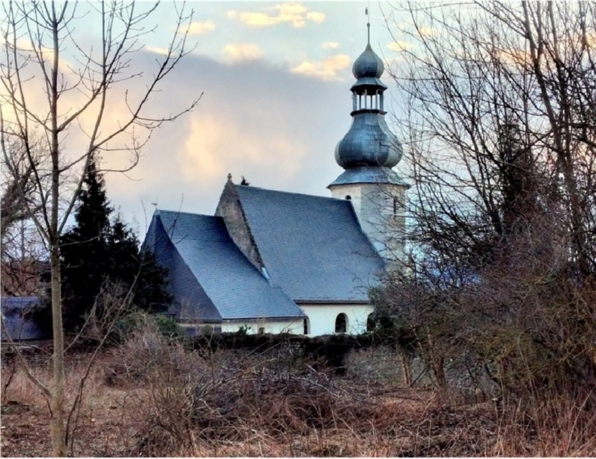Nowy Waliszów - dzwony kościoła p. w. św. Mikołaja